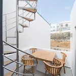 Nostos Fira (Santorini)