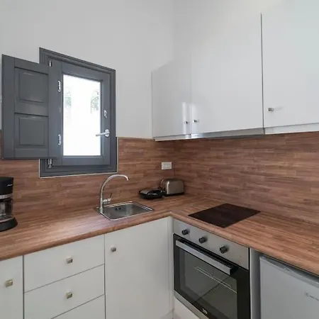 아파트 Nostos 산토리니