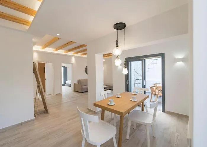 Nostos * サントリーニ